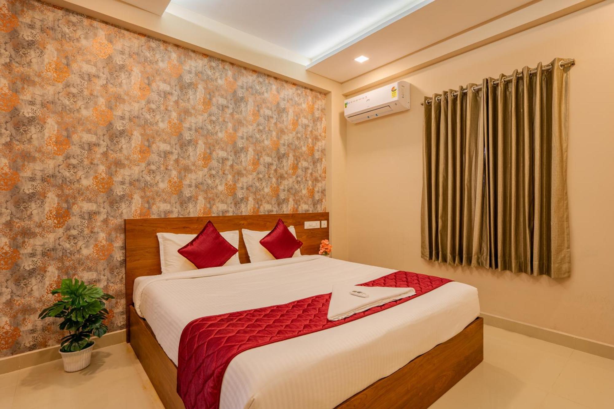 Yaad Residency Kochi Exterior foto