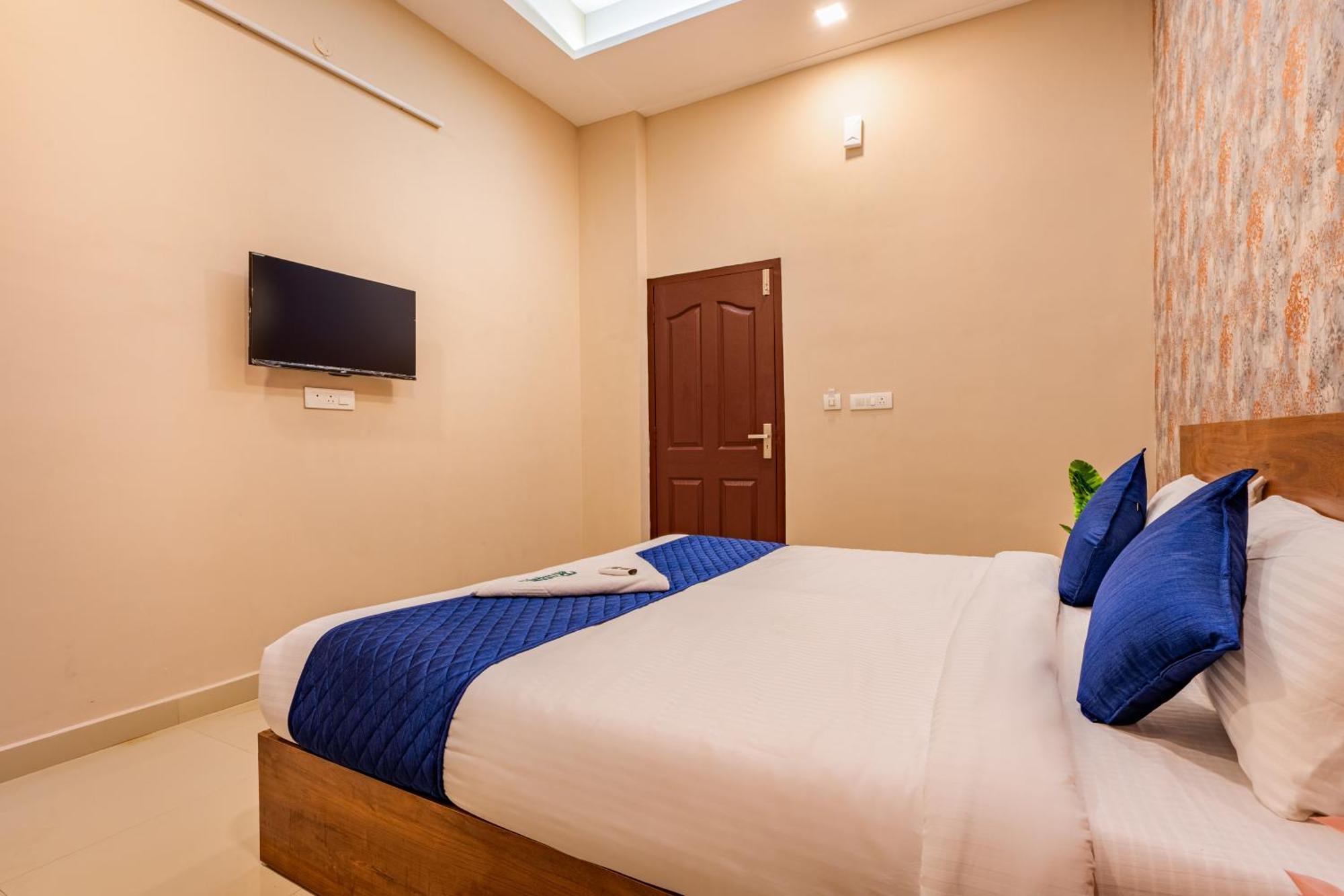 Yaad Residency Kochi Exterior foto