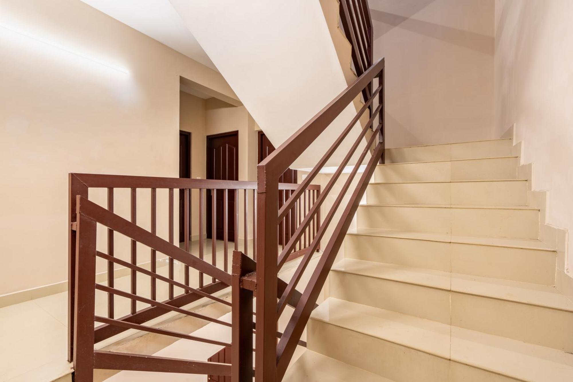Yaad Residency Kochi Exterior foto