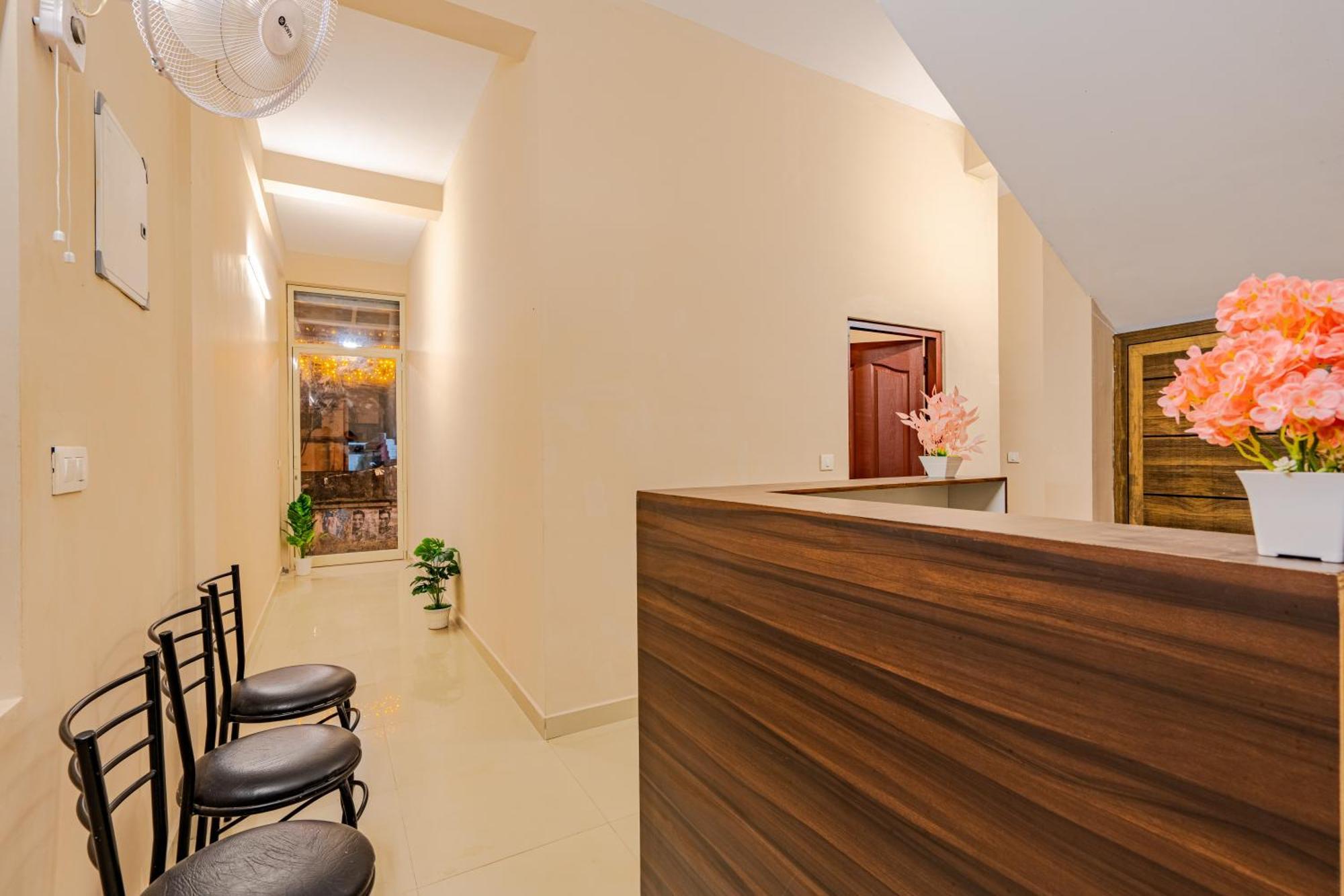 Yaad Residency Kochi Exterior foto