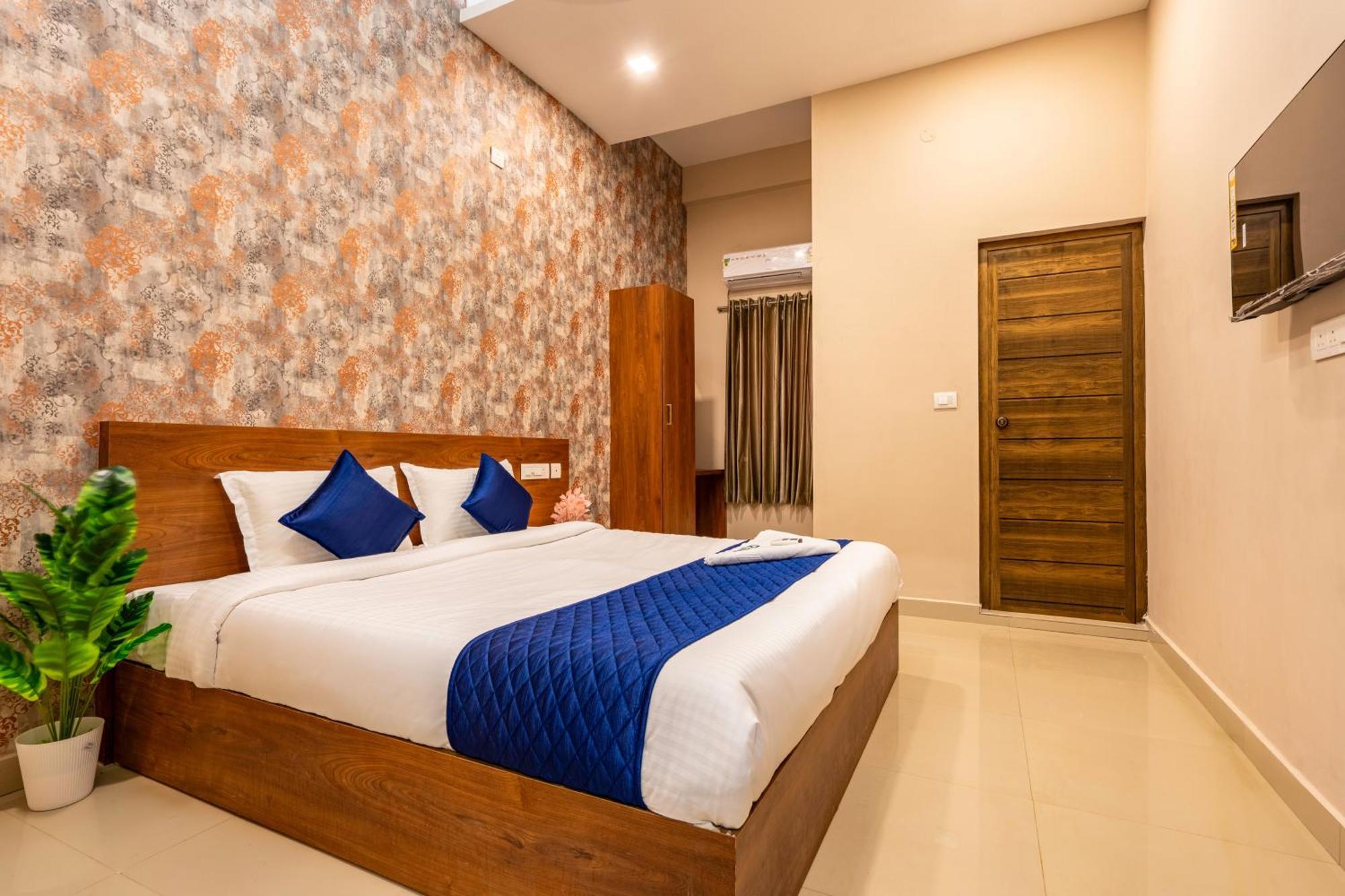 Yaad Residency Kochi Exterior foto